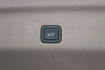2023 GMC YUKON DENALI, V8, 6.2L, AWD