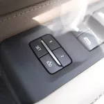 GMC Denali Yuken Black Edition 2023 V8 - Thumbnail 14