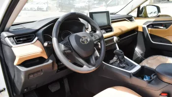 Toyota Rav4 Hybrid 2023 with Sunroof 4Cyl