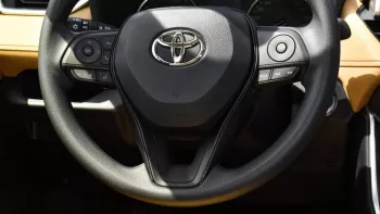 Toyota Rav4 Hybrid 2023 with Sunroof 4Cyl