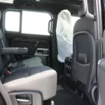LAND ROVER DEFENDER P400 3.0L PETROL 2023 - Thumbnail 10