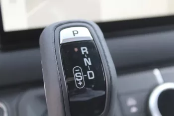 LAND ROVER DEFENDER P400 3.0L PETROL 2023