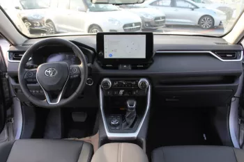 Toyota RAV4 2.0L Petrol 4WD Full option high suffix 2023 model
