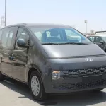Hyundai Staria 3.5l petrol 2023 fwd - Thumbnail 3
