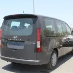 Hyundai Staria 3.5l petrol 2023 fwd - Thumbnail 5