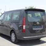 Hyundai Staria 3.5l petrol 2023 fwd - Thumbnail 6
