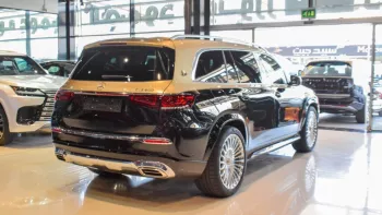 Mercedes Benz GLS600 Maybach 4.0L PETROL 2022