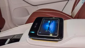 Mercedes Benz GLS600 Maybach 4.0L PETROL 2022