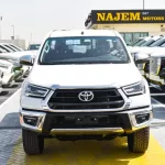 Toyota Hilux GLX SR5 A/T 2023 4WD 2.7L - Thumbnail 2