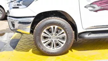 Toyota Hilux GLX SR5 A/T 2023 4WD 2.7L