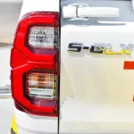 Toyota Hilux GLX SR5 A/T 2023 4WD 2.7L - Thumbnail 16