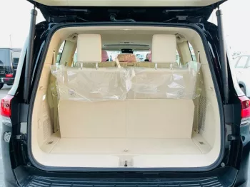 Toyota land cruiser LC300 VXR 4.0L petrol 2023