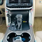 Toyota land cruiser LC300 VXR 4.0L petrol 2023 - Thumbnail 17