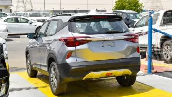 New Kia Seltos 1.6L 4Cyl FWD 2023 | Dubai Export Auto