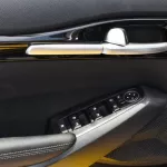 New Kia Seltos 1.6L 4Cyl FWD 2023 | Dubai Export Auto - Thumbnail 8