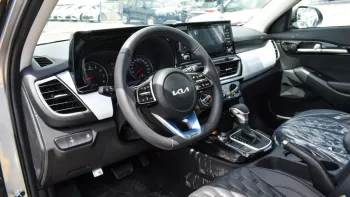 New Kia Seltos 1.6L 4Cyl FWD 2023 | Dubai Export Auto