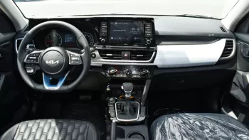 New Kia Seltos 1.6L 4Cyl FWD 2023 | Dubai Export Auto