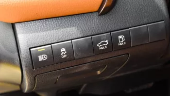 Toyota Camry Hybrid Lumiere 2.5L 2023 FWD
