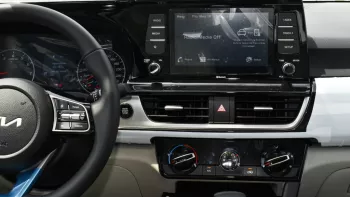 2023 Kia Seltos FWD 1.6L 4Cyl