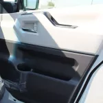 LHD - TOYOTA HIACE 2.8L DIESEL 13 SEATER HR GL AUTO 2023 - Thumbnail 11