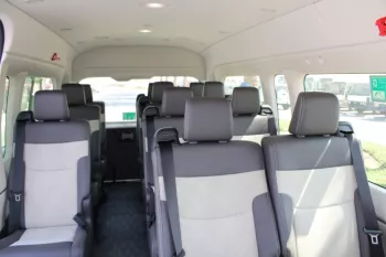 LHD - TOYOTA HIACE 2.8L DIESEL 13 SEATER HR GL AUTO 2023