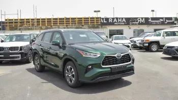 Toyota Highlander GLE Hybrid 2.5L V4 AWD 2023
