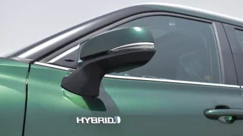 Toyota Highlander GLE Hybrid 2.5L V4 AWD 2023