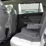 Toyota Highlander GLE Hybrid 2.5L V4 AWD 2023 - Thumbnail 19