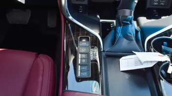 Lexus LX600 Signature Edition 3.5L V6 2023