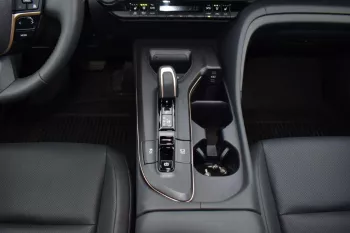 2023 TOYOTA CROWN PLATINUM HYBRIDMAX 2.4L AWD AUTOMATIC