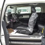 Toyota FJ Cruiser 4WD V6 2023 - Thumbnail 18