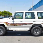 Toyota Land Cruiser Hard Roof LX V8 4WD 2023 - Thumbnail 5