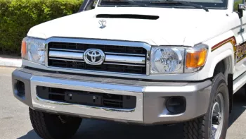 Toyota Land Cruiser Hard Roof LX V8 4WD 2023