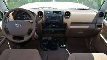 Toyota Land Cruiser Hard Roof LX V8 4WD 2023
