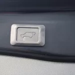 LHD - TOYOTA RAV4 2.5L PETROL 4WD XLE- AUTO - 2023 - Thumbnail 19