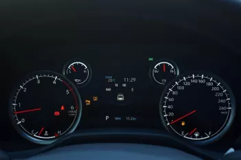 2022 MODEL TOYOTA LAND CRUISER SAHARA EDITION V6 3.3L DIESEL TWIN TURBO 4-SEATER AUTOMATIC