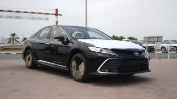 TOYOTA CAMRY LUMIERE 2.5L HYBRID 2023