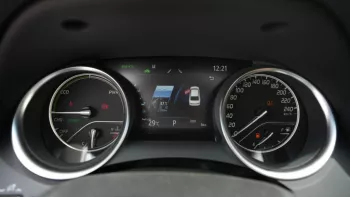 TOYOTA CAMRY LUMIERE 2.5L HYBRID 2023