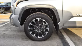 TOYOTA TUNDRA LIMITES 3.5L V6 2022 EXPORT PRICE