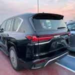 2023 Lexus LX600 VIP Edition 3.5L 4WD V6 - Thumbnail 4
