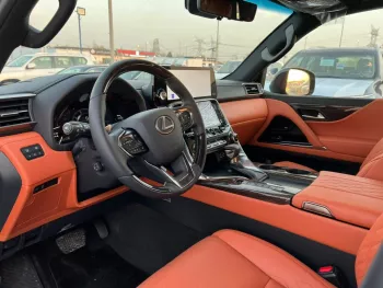 2023 Lexus LX600 VIP Edition 3.5L 4WD V6