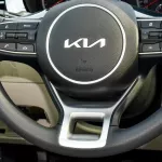 Kia K5 FWD 2023 V4 Mid Option - Thumbnail 12