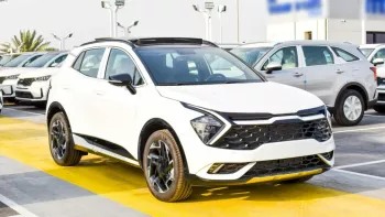 Kia Sportage 2023 FWD 2.0L V4 Full option
