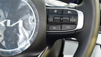 Kia Sportage 2023 FWD 2.0L V4 Full option