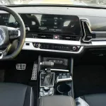Kia Sportage 2023 FWD 2.0L V4 Full option - Thumbnail 15