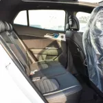 Kia Sportage 2023 FWD 2.0L V4 Full option - Thumbnail 16
