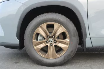 2023 TOYOTA HIGHLANDER 2.5 GLE HYBRID