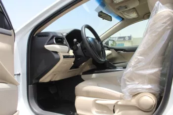 TOYOTA CAMRY LE 2.5L HYBRID FWD 2022 Model Year