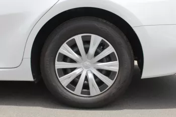 TOYOTA CAMRY LE 2.5L HYBRID FWD 2022 Model Year