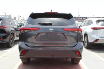 TOYOTA HIGHLANDER LE AWD 2.4L PETROL 2023